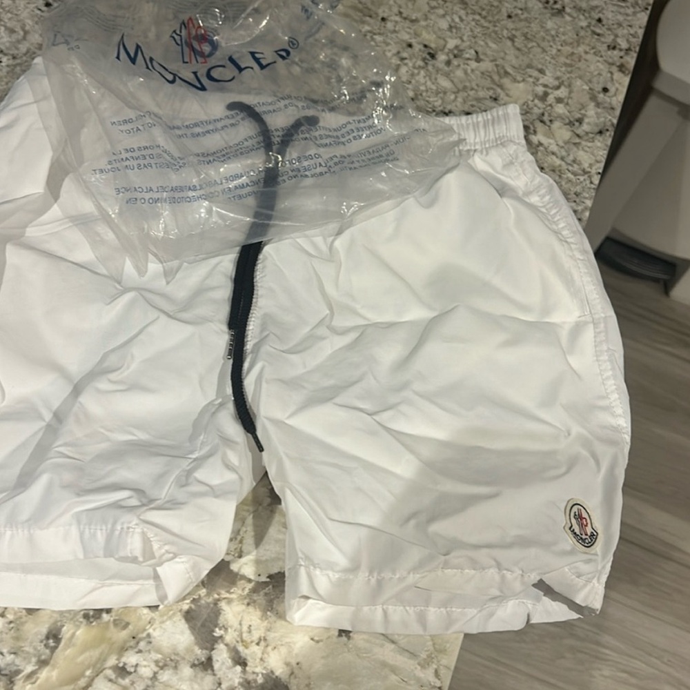 Monclare shorts